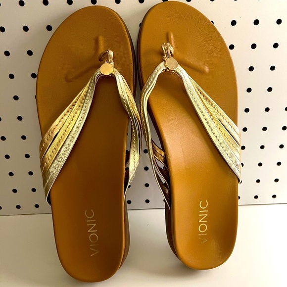 Vionic Catalina Sandals in Mix Metallic - Picture 1 of 15